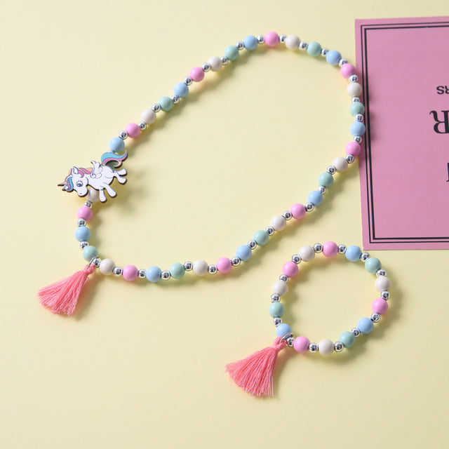 Cute Kids Wooden Unicorn Necklace and Bracelet with Tassel